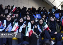 دیدار جمعی از رأی اولی‌ها و خانواده‌های شهدا با رهبر انقلاب