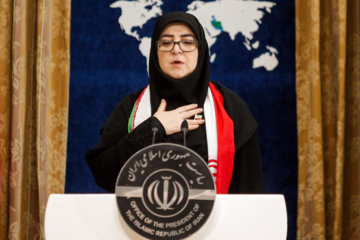 مهاجرانی: دستاورد دولت درحوزه انسجام اجتماعی ملموس بود/ ضرورت فعالیت بیشتر در اقتصاد
