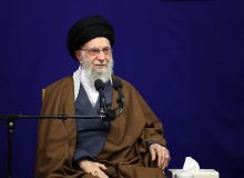 رهبر معظم انقلاب: نوآوری علمی و اندیشه سیاسی دو ویژگی برجسته علامه نائینی بود