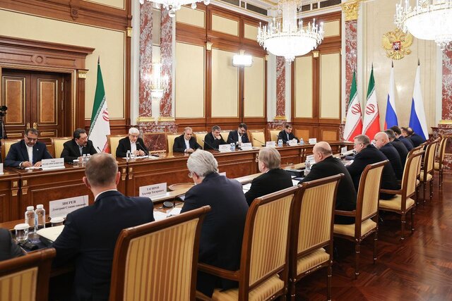 عارف: روابط تهران‌ـ مسکو باید در مسیر توسعه و تعمیق بیشتر حرکت کند