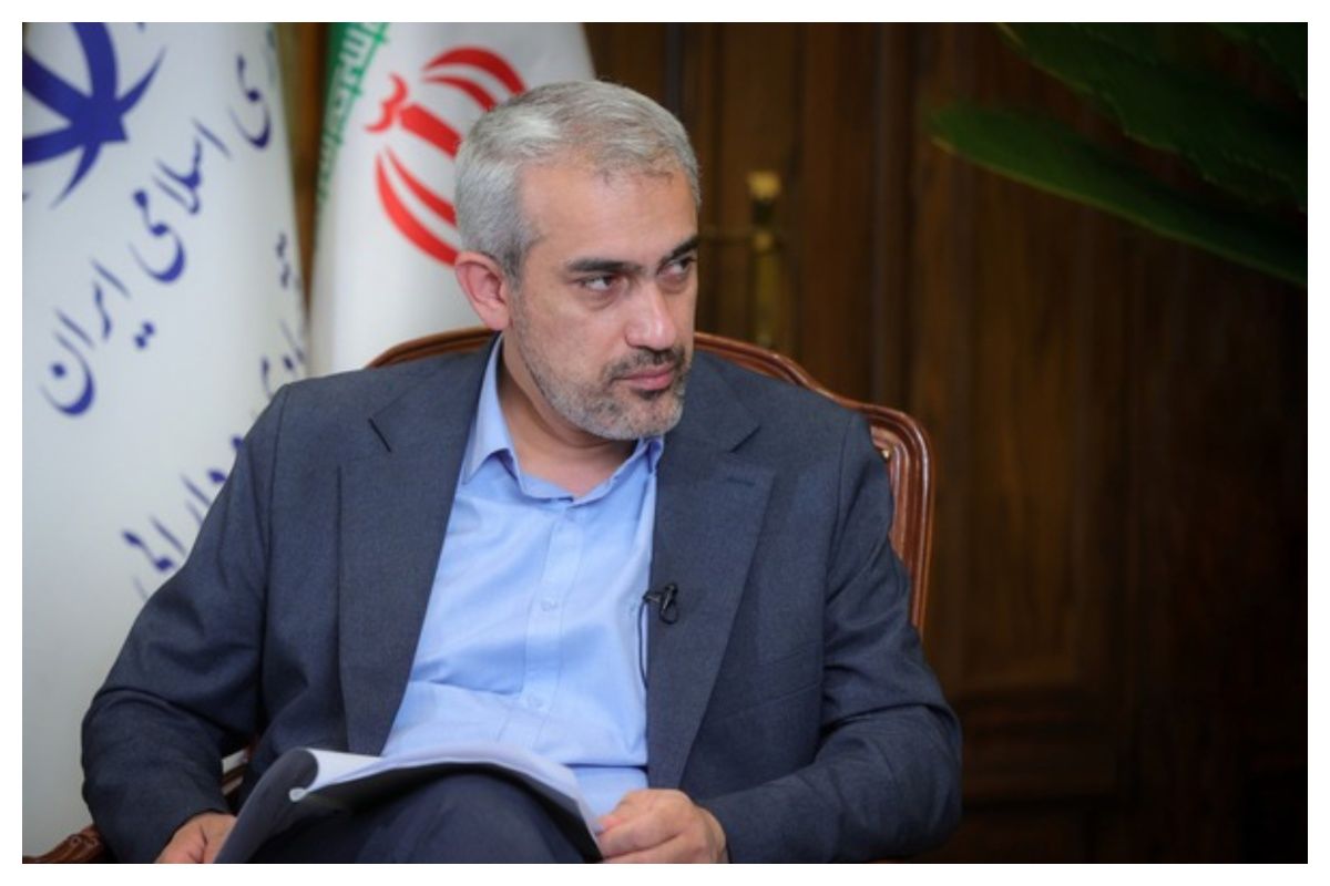 مدنیزاده: بهزودی با بانک مرکزی برای عملیشدن وعده کاهش زمان ترخیص کالا به تفاهم میرسیم