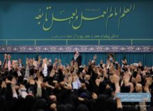 در کنار نگاه نقادانه، نگاه سرافرازانه در قبال پیشرفت‌های کشور داشته باشید