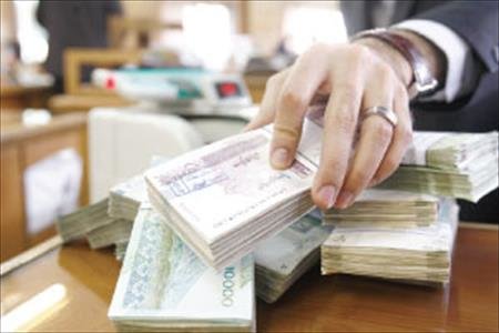 دولت رئیسی چگونه  بار بدهی‌ فروش اوراق دولت گذشته را کم کرد ؟