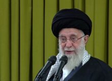 رهبر انقلاب: تشکر واقعی از ملت ادامه تلاش بی‌وقفه مسئولان برای حل مشکلات است