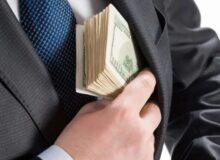 ویدیویی لو رفته از آرش اشتری؛ اختلاسگر میلیون دلاری!