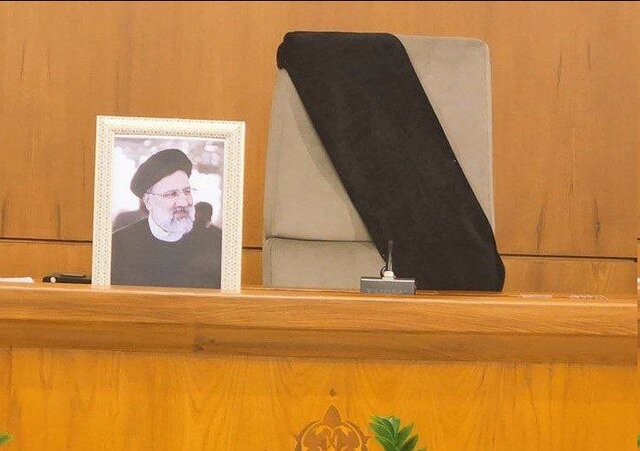 به ملت  اطمینان می‌دهیم مسیر آیت الله رئیسی ادامه خواهد یافت