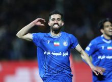 کوشکی فرشته نجات آبی‌ها مقابل نساجی؛ استقلال با برد به دربی رسید