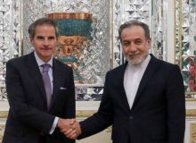 دیدار مدیرکل آژانس بین المللی انرژی اتمی با عراقچی