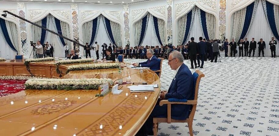 ایران آماده تقویت تبادلات میان کشورهای عضو اکو است