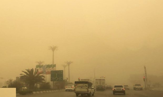 عربستان و عراق منشا توده گرد و غبار در غرب کشور
