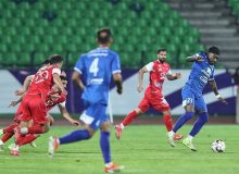 رویای قهرمانی پرسپولیس کمرنگ‌تر از همیشه؛ تساوی در آزادی به سود تراکتور